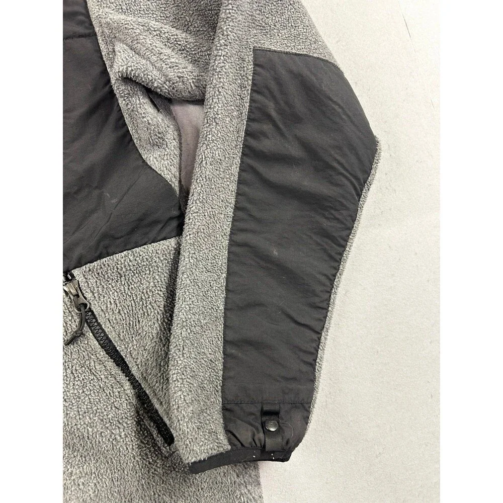The North Face Men’s Fleece Denali Polartec Jacket Gray Small